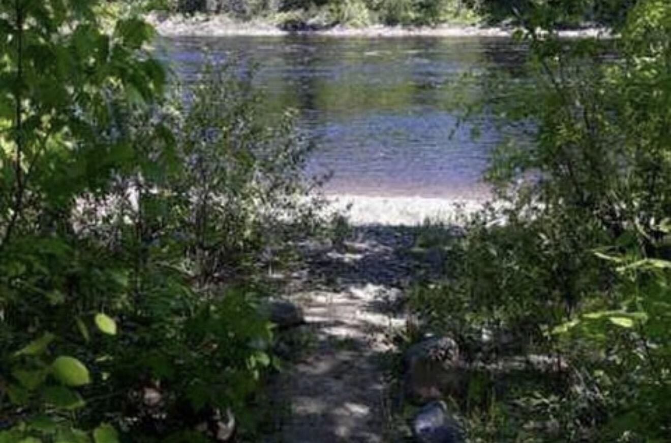 42 Howard Street Old Town ME 04468