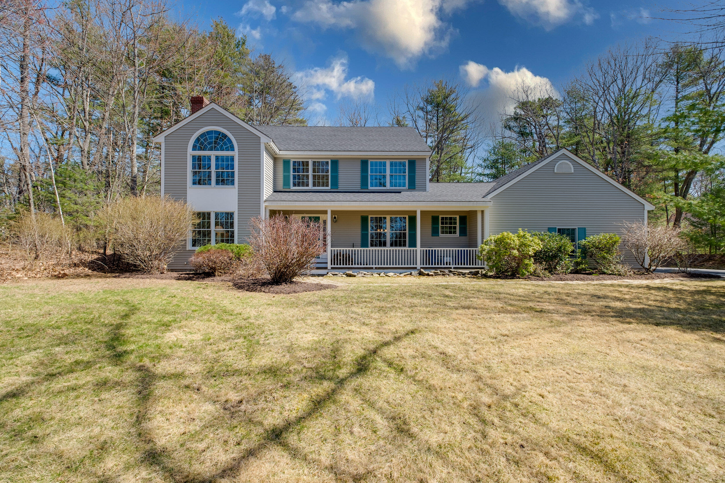 10 Charlotte Drive Falmouth ME 04105