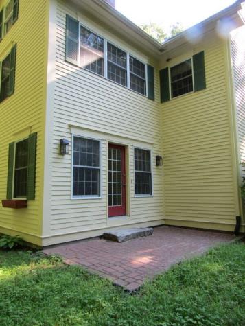 87 Coachman Avenue Auburn ME 04210