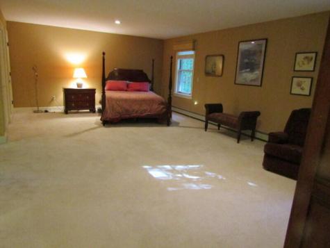 87 Coachman Avenue Auburn ME 04210