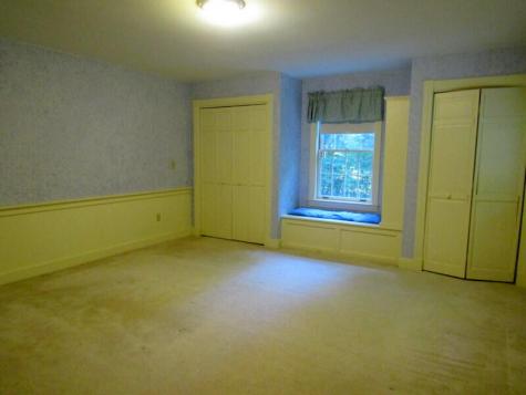 87 Coachman Avenue Auburn ME 04210