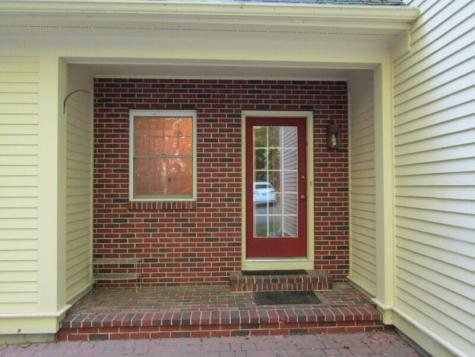 87 Coachman Avenue Auburn ME 04210