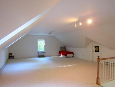 87 Coachman Avenue Auburn ME 04210