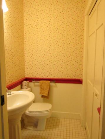 87 Coachman Avenue Auburn ME 04210