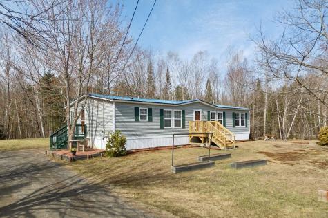 23 Wildwood Drive Sidney ME 04330