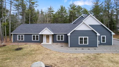 10 Graystone Drive Hampden ME 04444