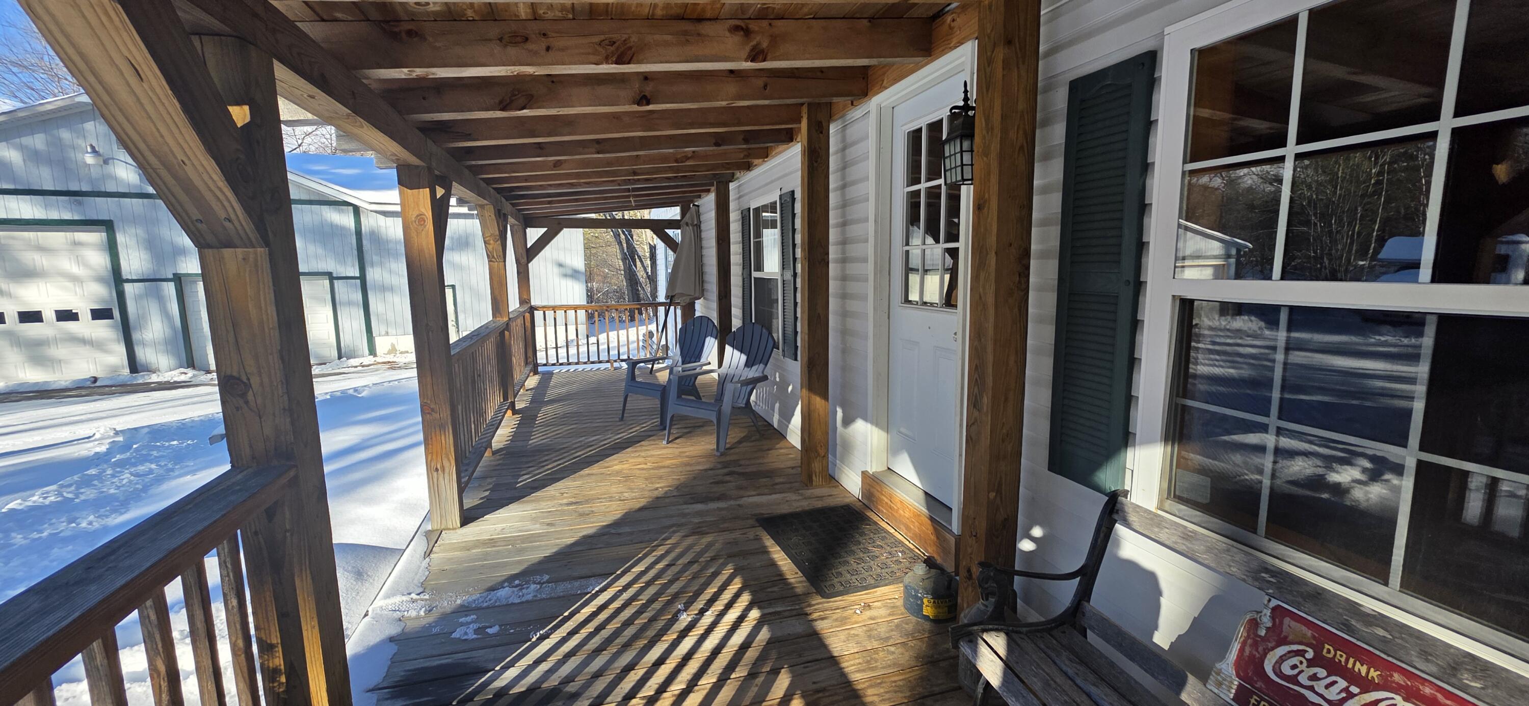 10 E Oxford Road Oxford ME 04270