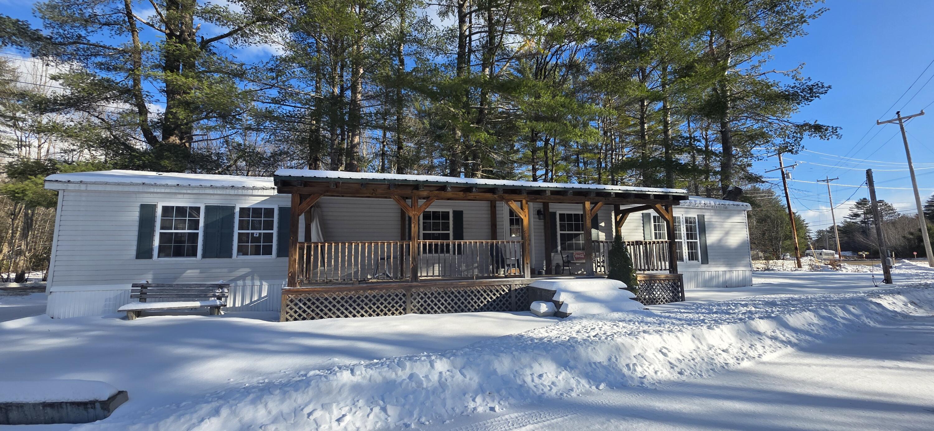 10 E Oxford Road Oxford ME 04270