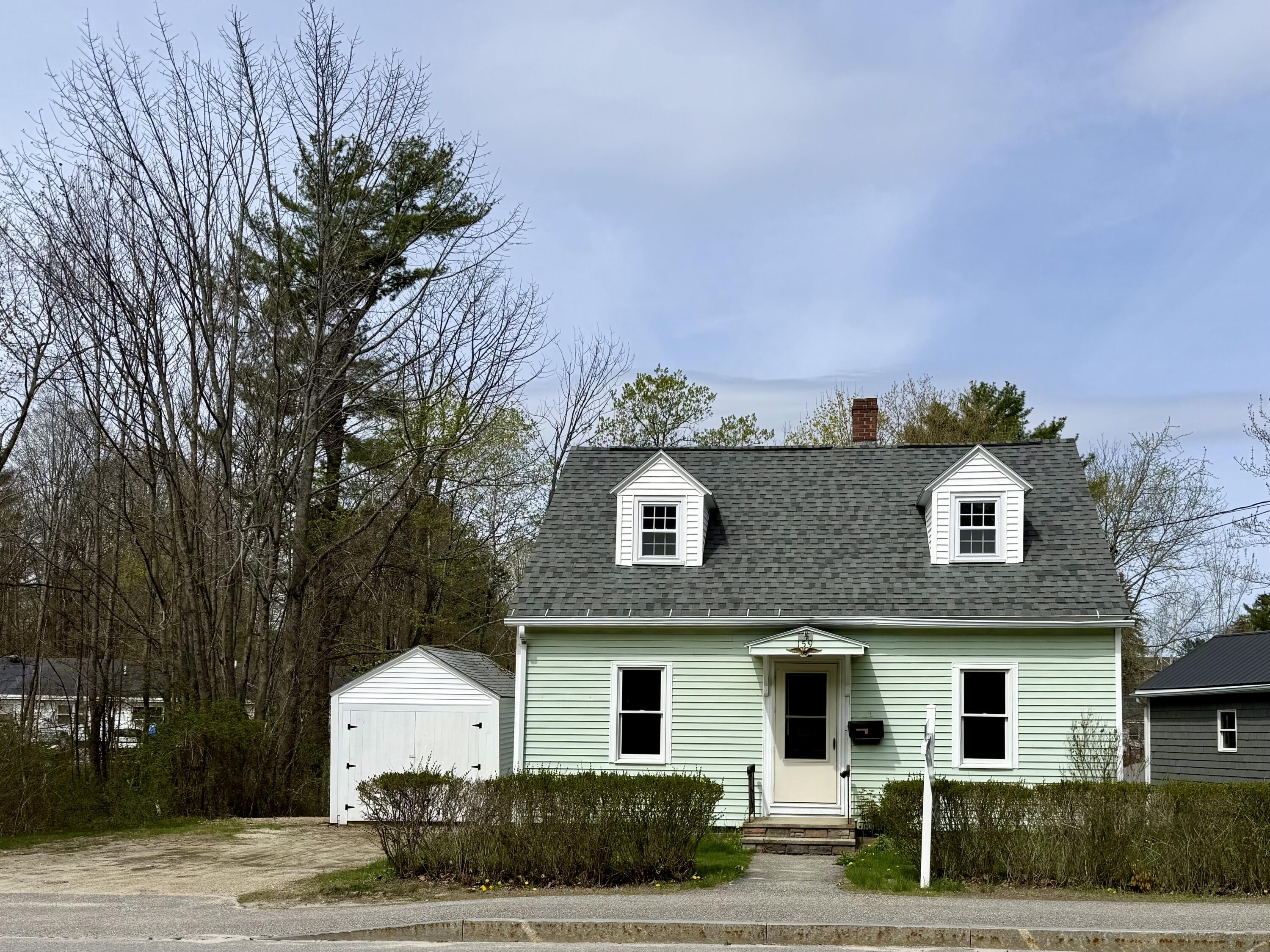 159 S Main Street Auburn ME 04210