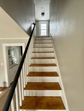 159 S Main Street Auburn ME 04210
