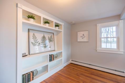 54 Brook Road Falmouth ME 04105