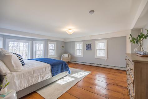 54 Brook Road Falmouth ME 04105