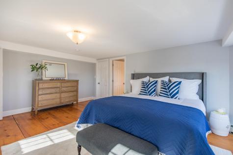 54 Brook Road Falmouth ME 04105