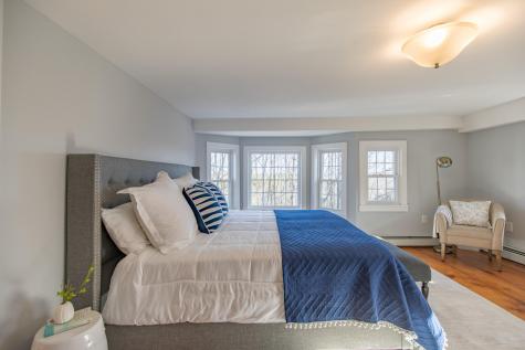 54 Brook Road Falmouth ME 04105