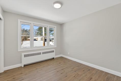 224 Congress Circle Topsham ME 04086