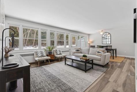 224 Congress Circle Topsham ME 04086