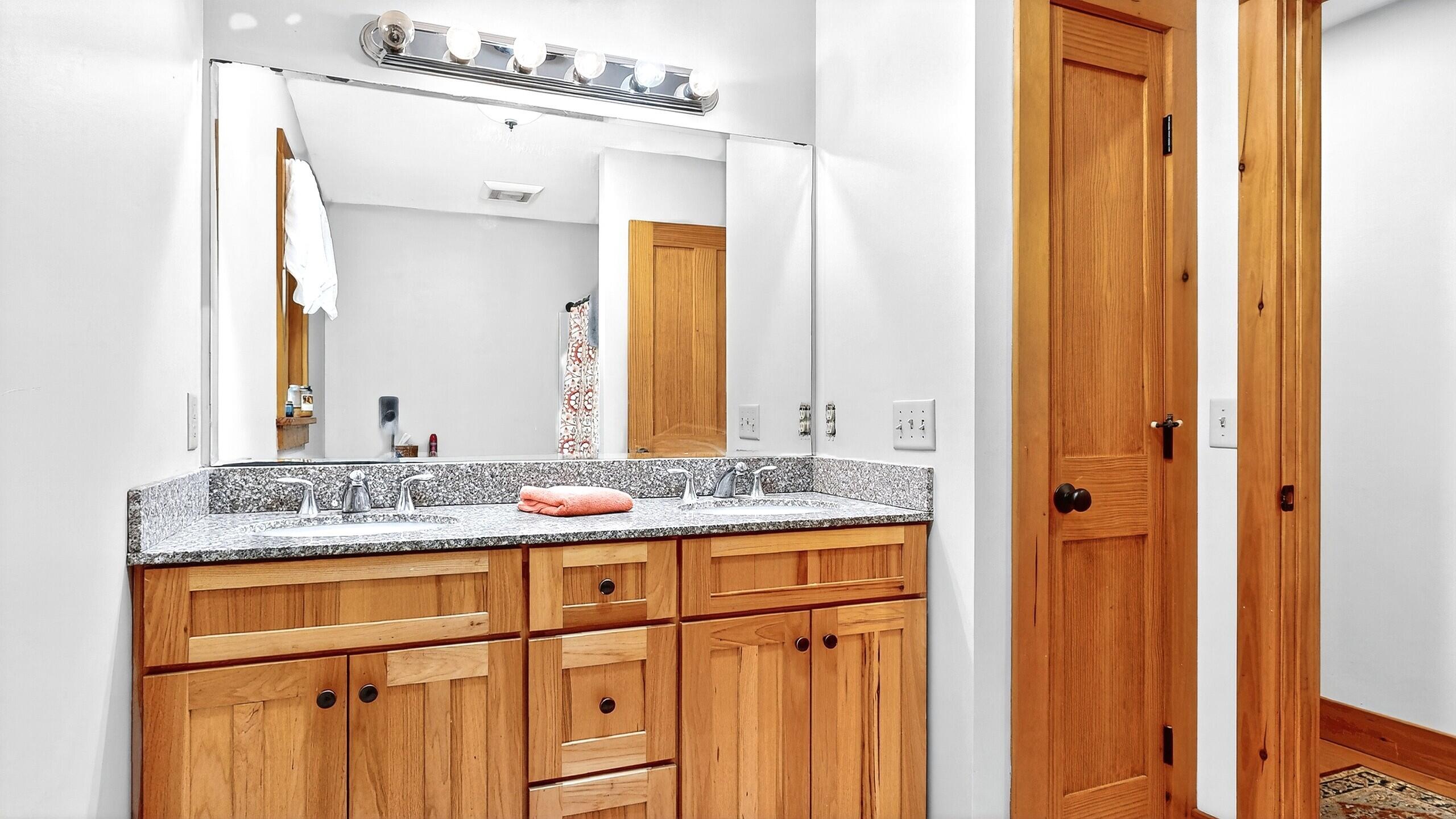 14 Golden Way New Gloucester ME 04260