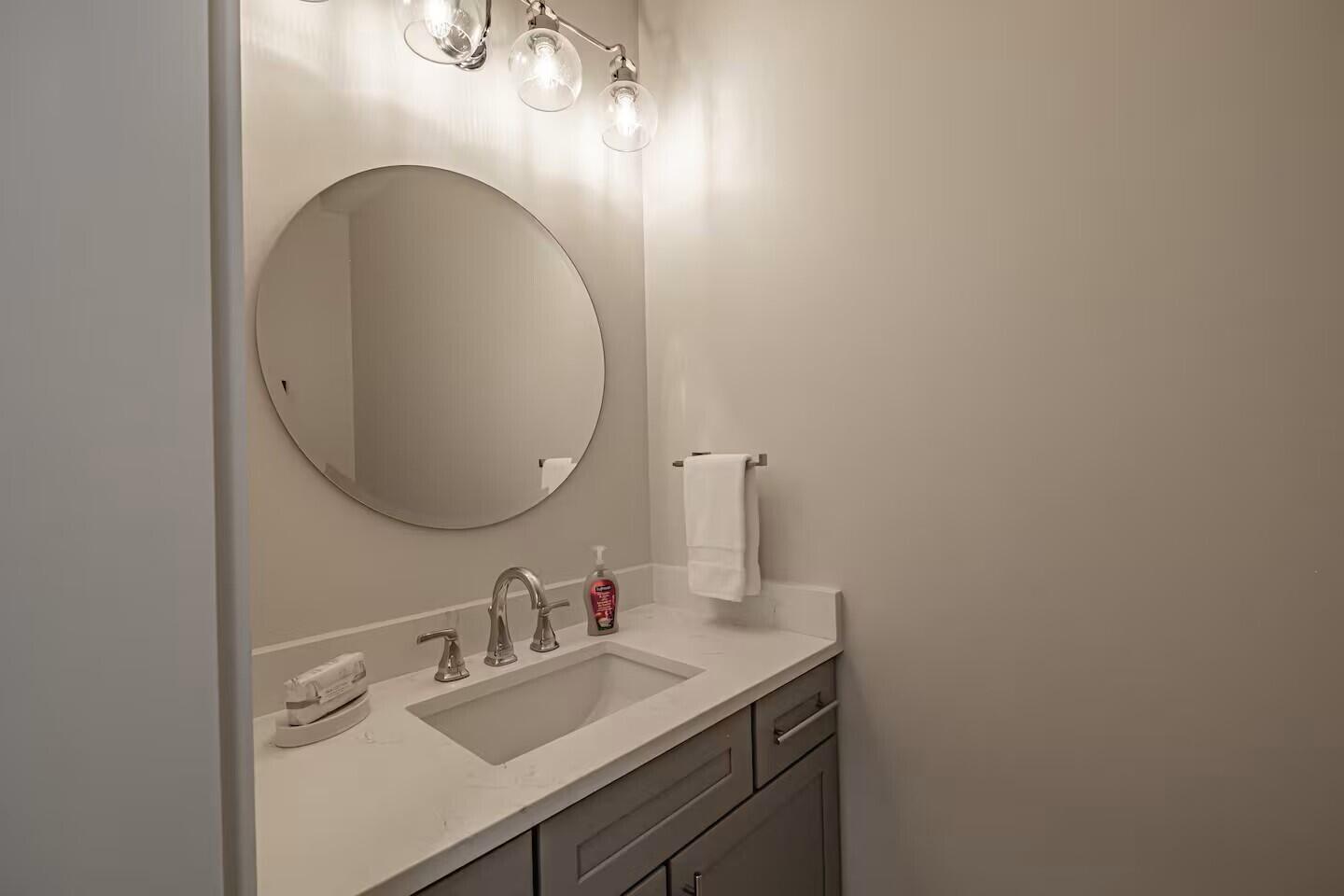 70 Maquoit Drive Freeport ME 04032