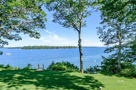 70 Maquoit Drive Freeport ME 04032