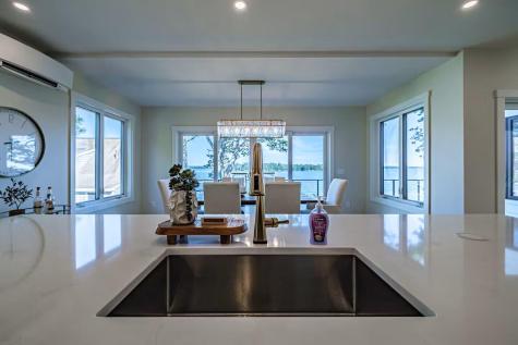 70 Maquoit Drive Freeport ME 04032