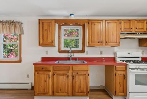 5 W 4th Street North Berwick ME 03906