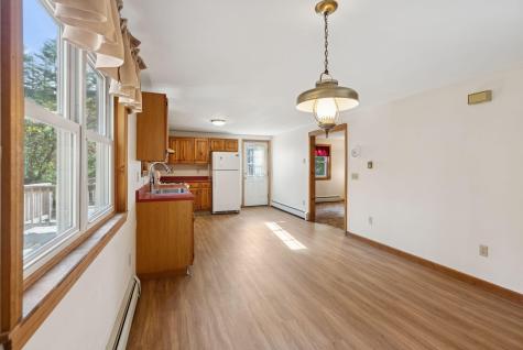 5 W 4th Street North Berwick ME 03906