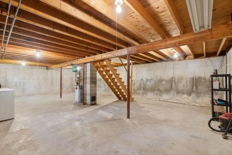 5 W 4th Street North Berwick ME 03906