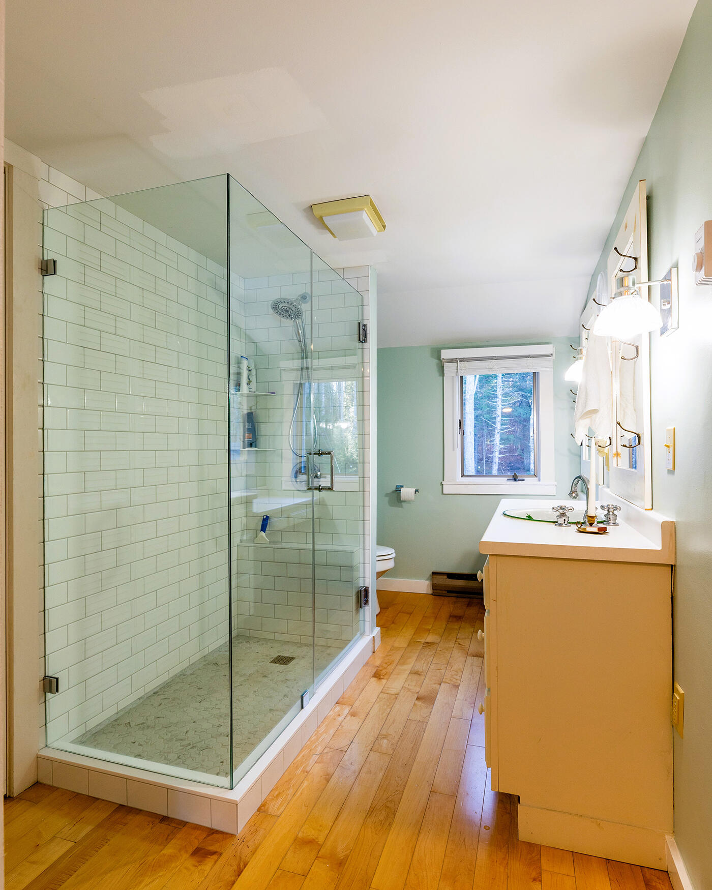 84 Annis Lane Hope ME 04847