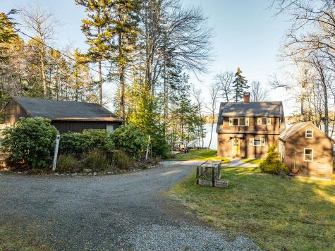 84 Annis Lane Hope ME 04847