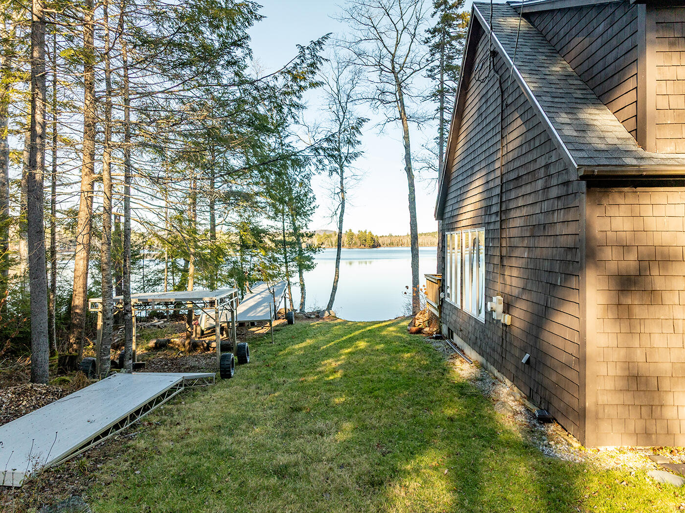 84 Annis Lane Hope ME 04847