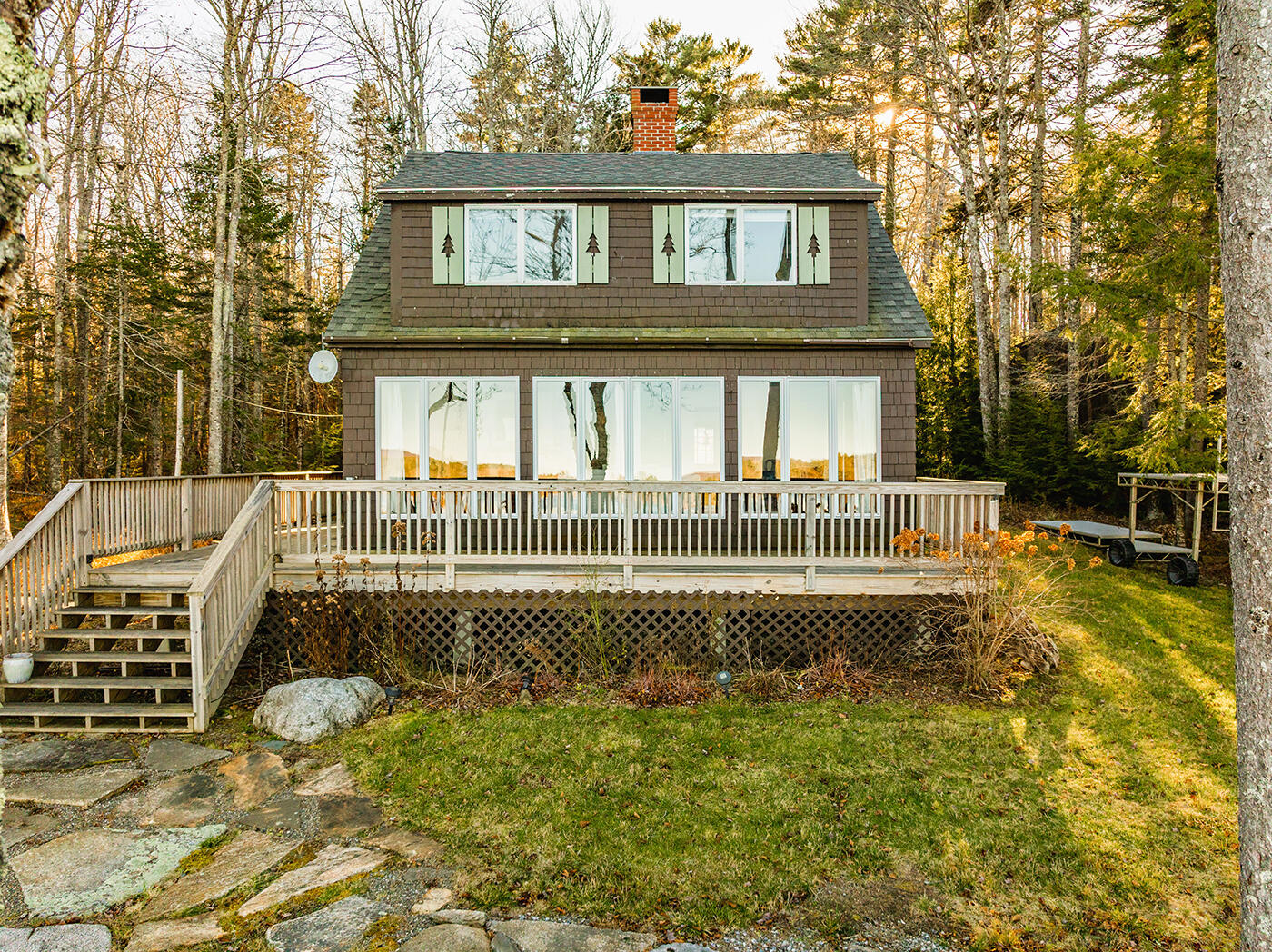 84 Annis Lane Hope ME 04847