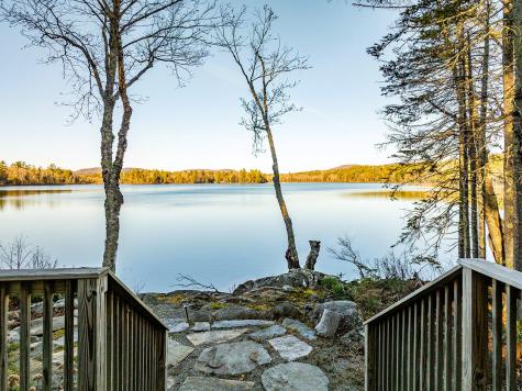 84 Annis Lane Hope ME 04847