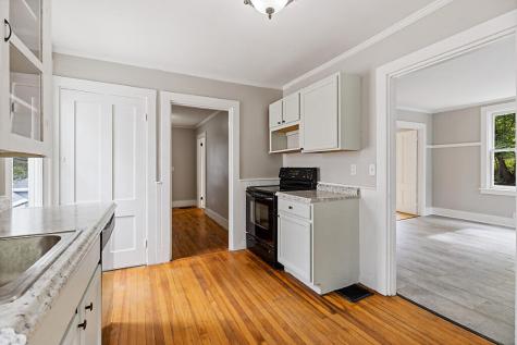 81 Middle Street Hallowell ME 04347