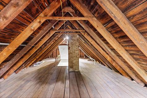 81 Middle Street Hallowell ME 04347