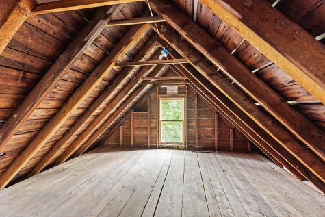 81 Middle Street Hallowell ME 04347