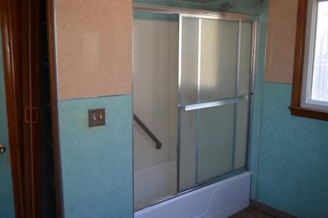 19 Perley Street Lewiston ME 04240