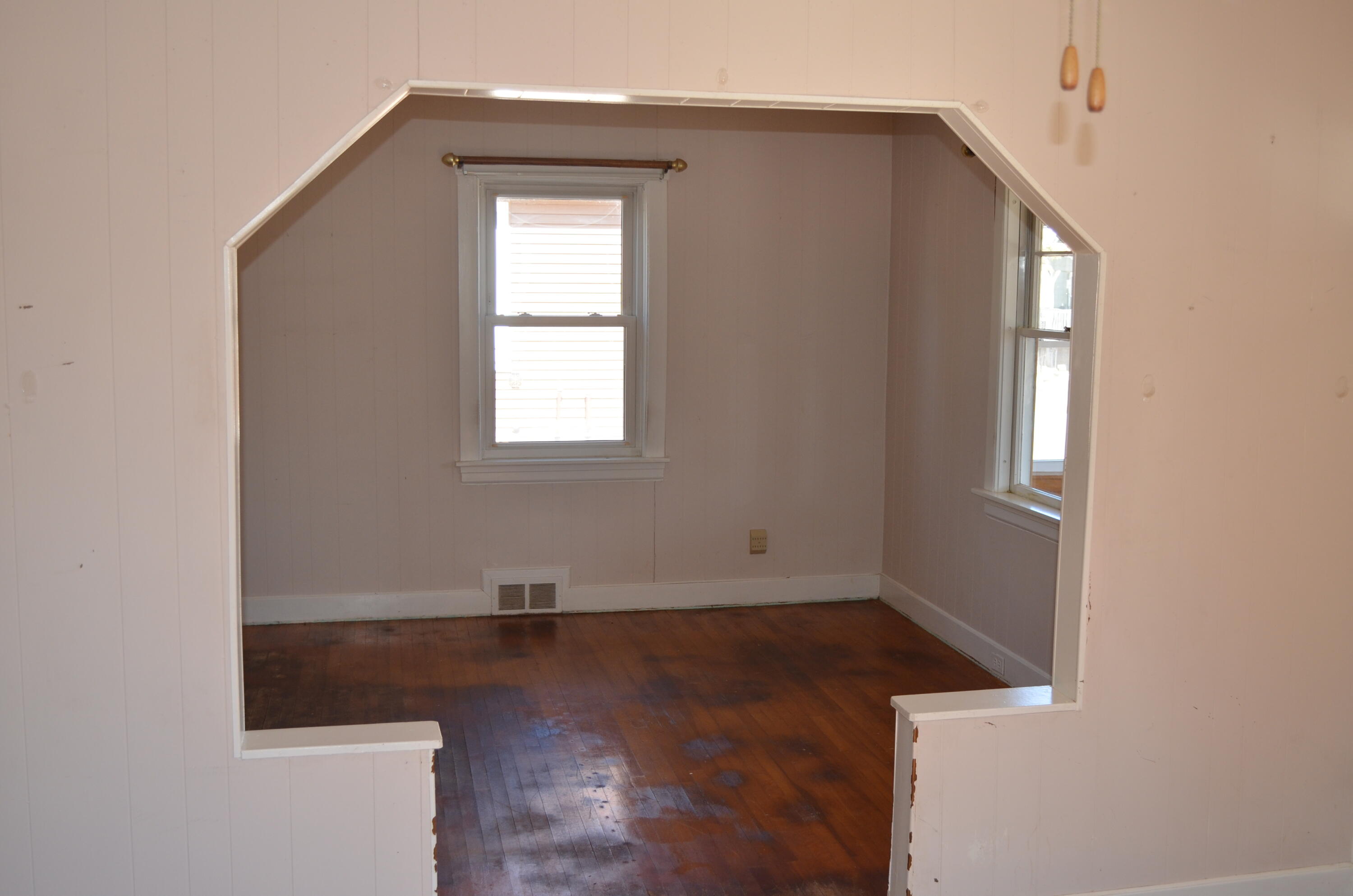 19 Perley Street Lewiston ME 04240