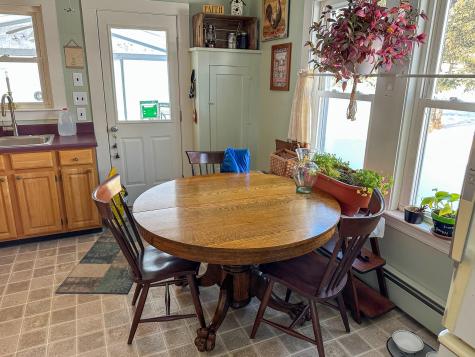 37 Taylor Street Lincoln ME 04457