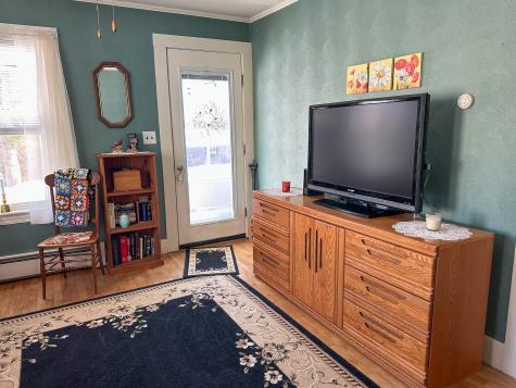 37 Taylor Street Lincoln ME 04457