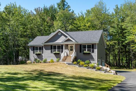 31 Oakwood Lane Kennebunk ME 04043