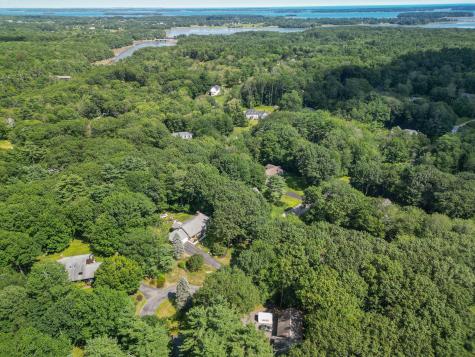 20 Stonecrest Drive Falmouth ME 04105