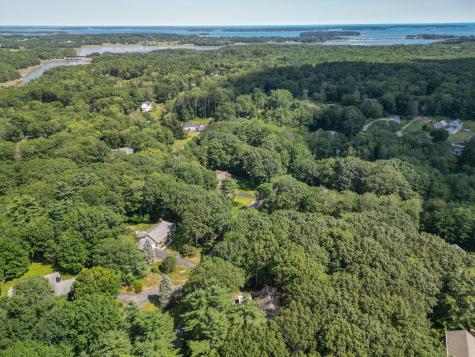 20 Stonecrest Drive Falmouth ME 04105