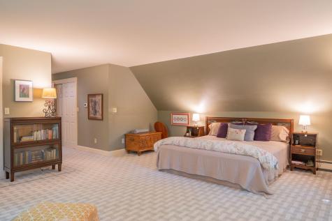 20 Stonecrest Drive Falmouth ME 04105