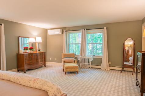 20 Stonecrest Drive Falmouth ME 04105