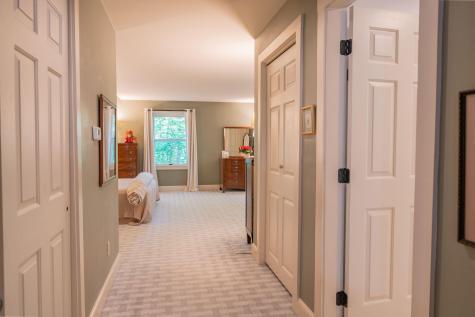 20 Stonecrest Drive Falmouth ME 04105