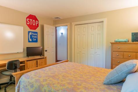 20 Stonecrest Drive Falmouth ME 04105