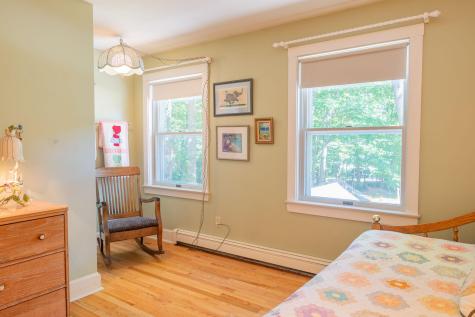 20 Stonecrest Drive Falmouth ME 04105