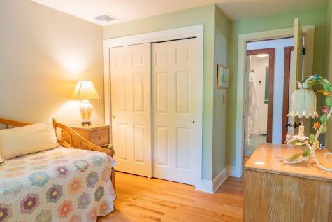 20 Stonecrest Drive Falmouth ME 04105