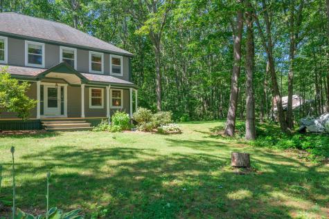 20 Stonecrest Drive Falmouth ME 04105