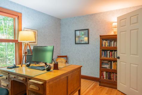 20 Stonecrest Drive Falmouth ME 04105